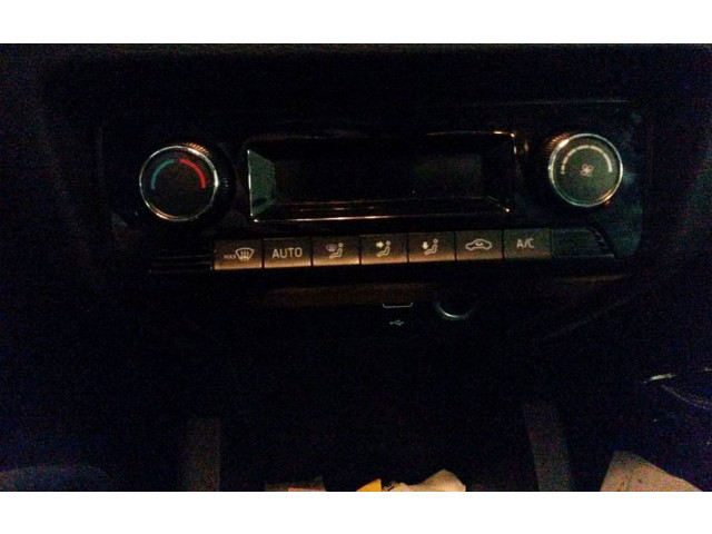 Блок управления климат-контролем 6V0907044D, 6V0907044D Skoda Fabia Mk3 (NJ)