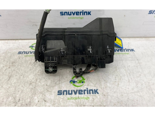 Ящик предохранителей (комплект) 1612190080, 1612189780 Peugeot 108