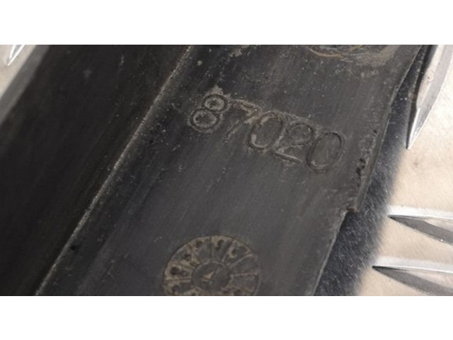 Задний брызговик