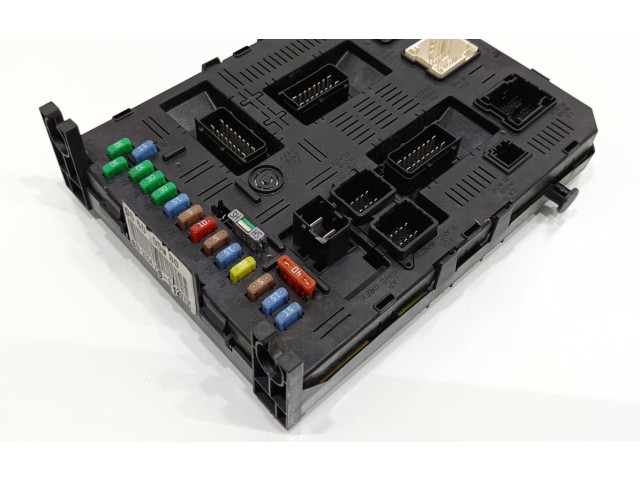 Блок предохранителей 9660105980 Citroen C4 I