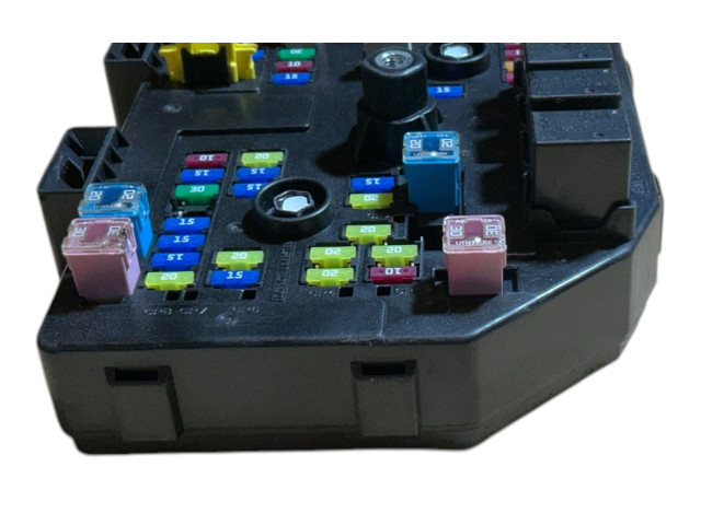 Pojistková skříňka 95137841, 7841U Opel Antara 2012