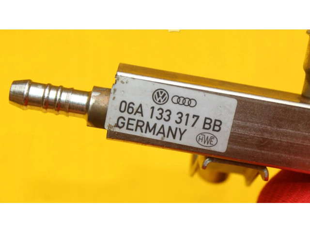Топливная рампа 06A133317BB   Volkswagen Golf VI  