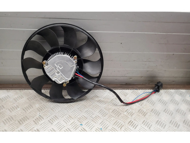 Вентилятор радиатора         Audi Q5 SQ5 