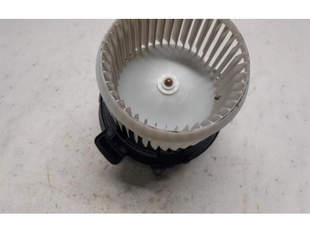 Вентилятор печки 240431, 296583118 Dacia Sandero III