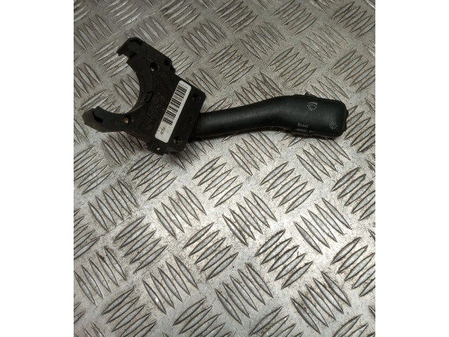 Ручка стеклоочистителей 4B0953503G   Volkswagen PASSAT B5.5