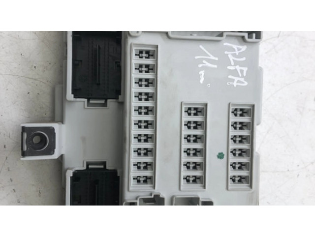 Блок предохранителей 50521889, BCM940D01 Alfa Romeo Giulietta