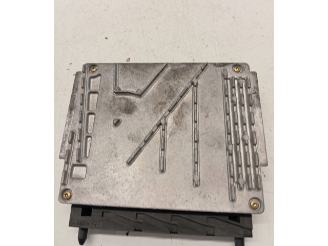 Блок управления двигателя 0281001776, 28SA4018   Volvo V70