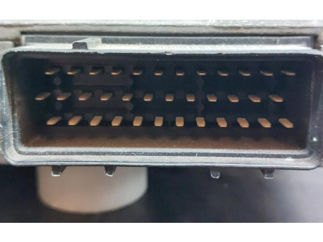 Блок управления двигателя MKC102570, VA Rover 100