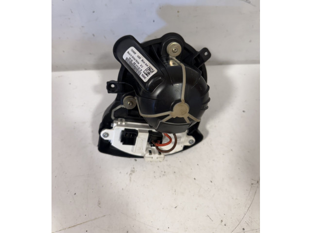 Вентилятор печки    3QF819021B   Volkswagen Atlas