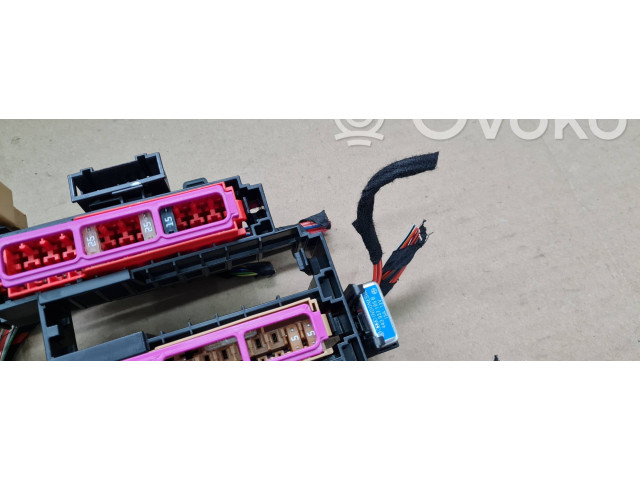 Блок предохранителей 80A971845   Audi Q5 SQ5    