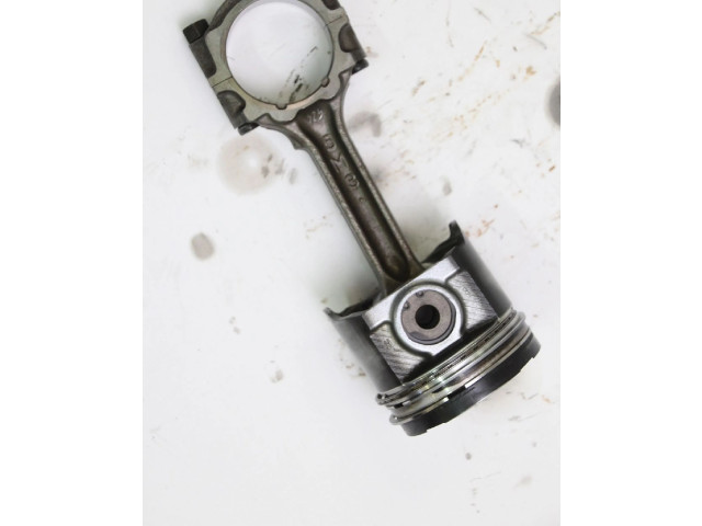  Поршень с шатуном YD22ETI 121005M32B, 121005M32B  Nissan X-Trail T30  