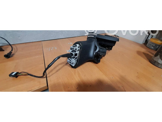 Зеркало электрическое        Renault Clio V  2019 -  года   