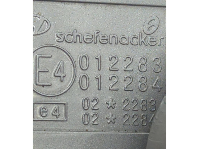 Зеркало электрическое        Hyundai Coupe   -  года   