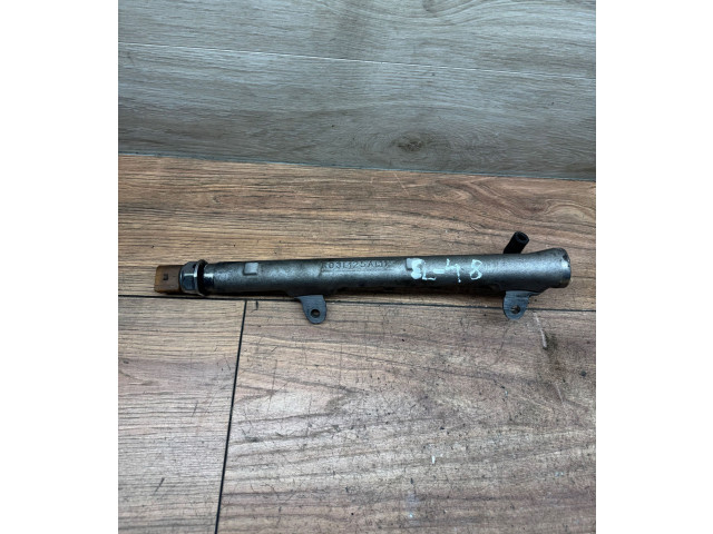 Vstřikovací lišta R03L125A Audi A3 S3 8P