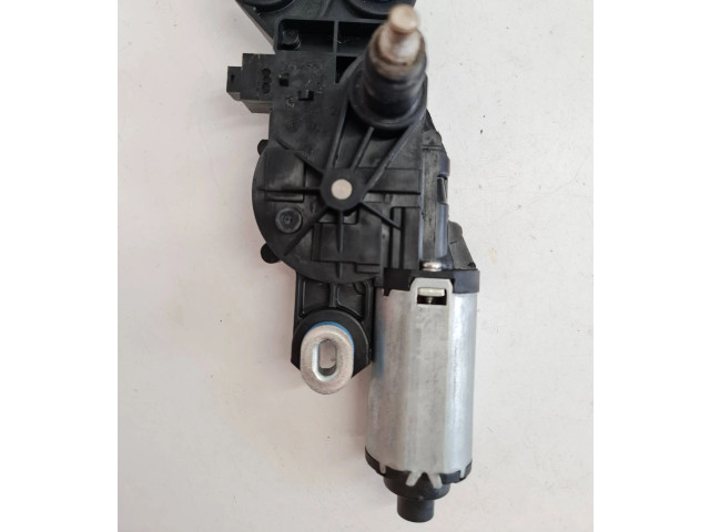 Моторчик заднего дворника 31290787, W000023200    Volvo V70