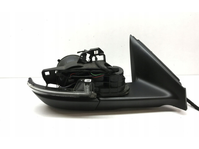 Зеркало электрическое        Skoda Karoq  2017 -  года   