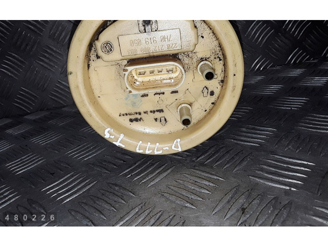 Pojistková skříňka Топливный насос 7h0919050 Volkswagen Transporter - Caravelle T5 2004