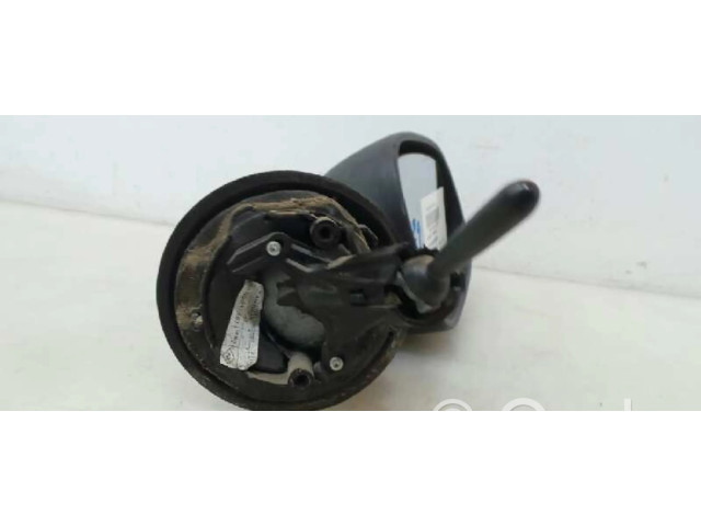 Зеркало электрическое     Сзади   Dacia Logan I  2004-2012 года   