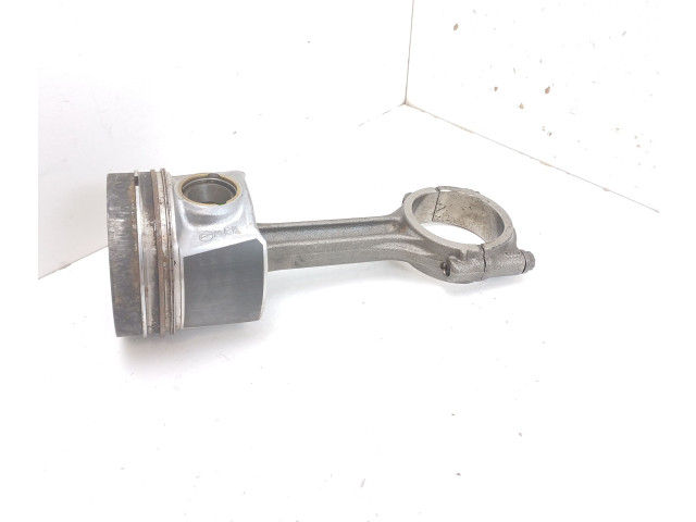 Поршень с шатуном DFSD BHS, 04LA Volkswagen Caddy