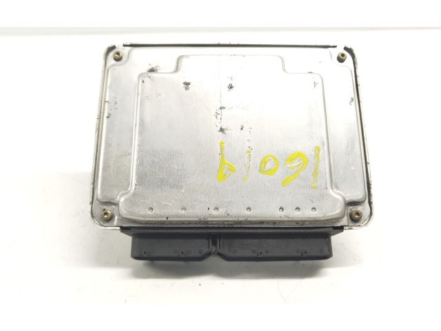 Блок управления двигателя 038906012FB, 0281010651 Volkswagen Golf SportWagen