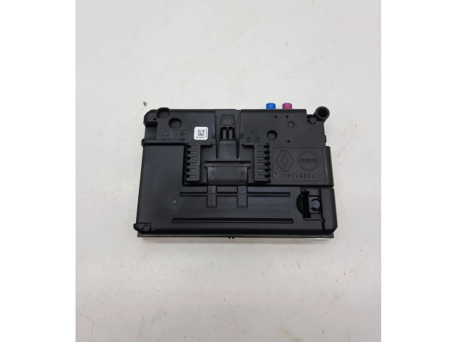 Блок управления 2591A2858R, 8903302331133   Dacia Spring