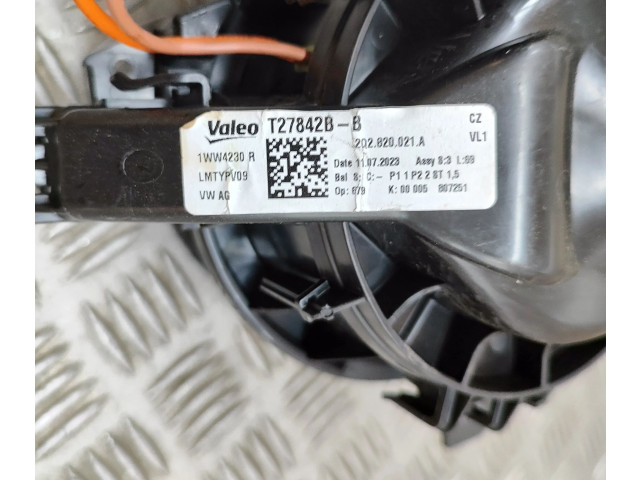 Вентилятор печки 2Q2820021A, T27842B Audi A1