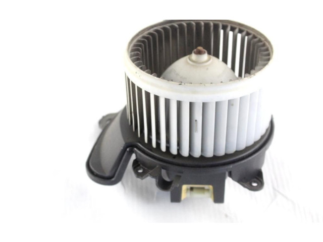 Вентилятор печки    77364956   Fiat Grande Punto