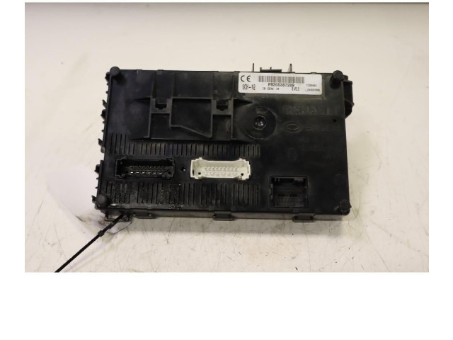 Блок управления P8200387289 Renault Clio II