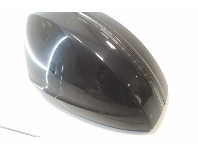 Zpětné zrcátko  Volkswagen Tiguan 2017  E8047979  