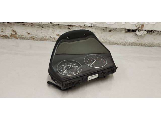 Přístrojová deska BMW 1 F20 F21 2015 9371021