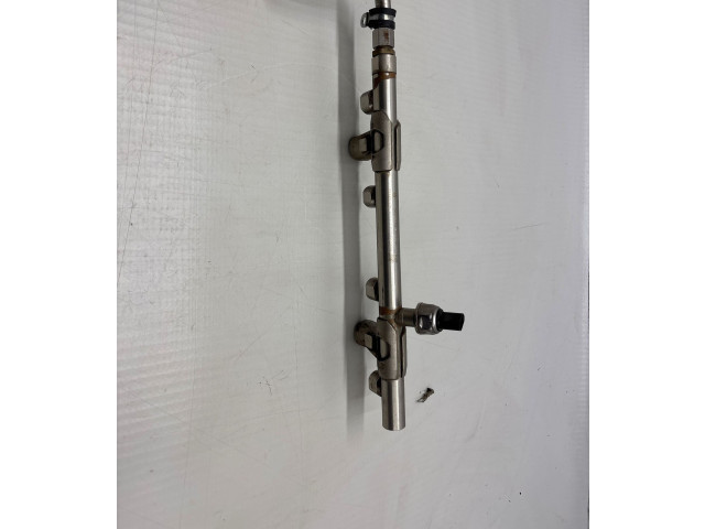 Топливная рампа 06l133317n Skoda Kodiaq