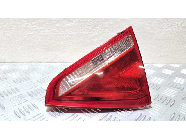 Задний фонарь в крышке