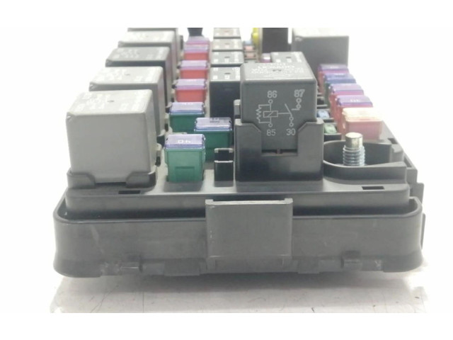 Блок предохранителей    SsangYong Actyon sports I    