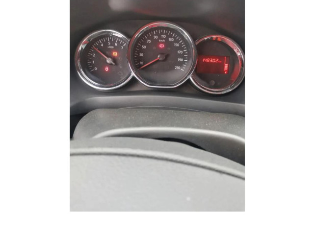 Руль Dacia Sandero - года 484007478R