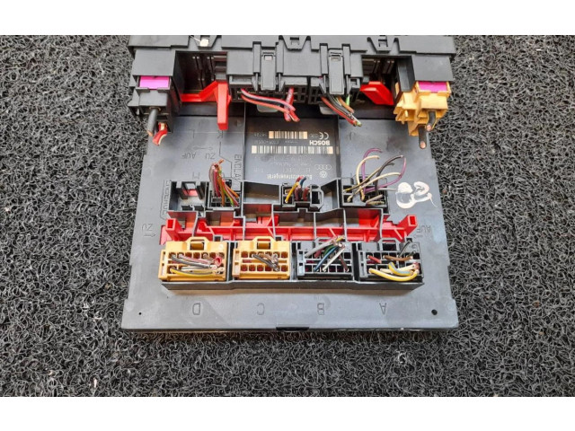 Pojistková skříňka 3C0937049J, 3C0937049J Volkswagen PASSAT