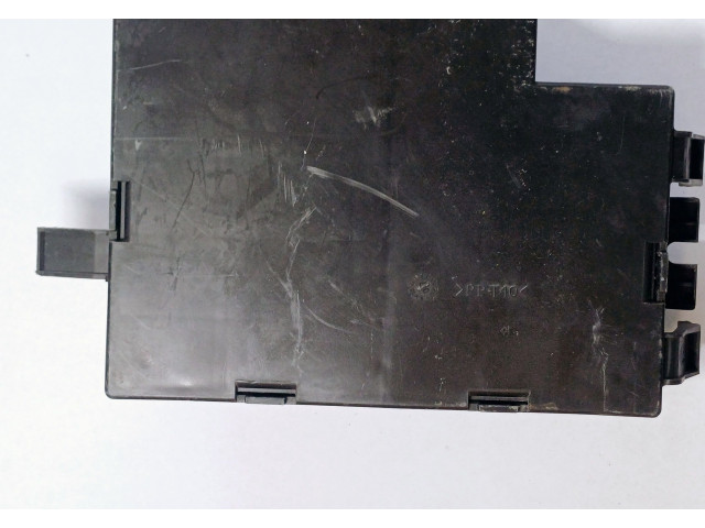 Блок комфорта P8200409680C, 281187388A   Renault Trafic II (X83)   