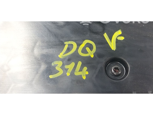 Přístrojová deska BMW 4 G22 G23 G24 G26 2022 62105B35D79, 62102023631101