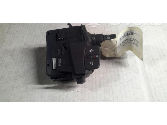 Ручка стеклоочистителей 8201590631 Renault Clio III