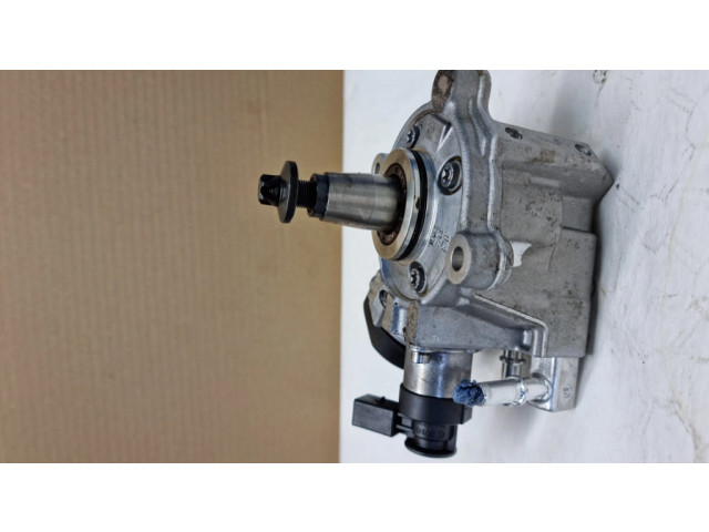 Vstřikovač 8514148, 8511626   BMW 4 F36 Gran coupe  pro naftový motor 2.0  