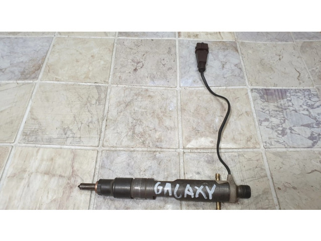 Форсунка 028130201J    Ford Galaxy для дизельного двигателя  1.9