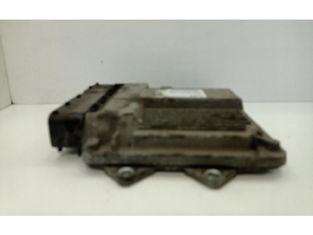 Блок управления двигателя 51768656 Fiat Idea