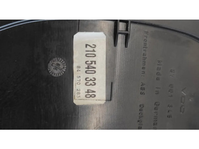 Přístrojová deska Mercedes-Benz E W210 1999 2105403348, 84570285