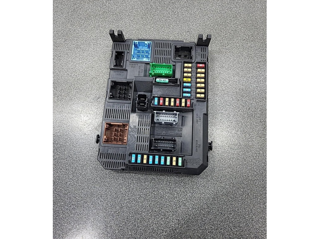 Модуль управления BSM 9819850080 Peugeot 2008 I