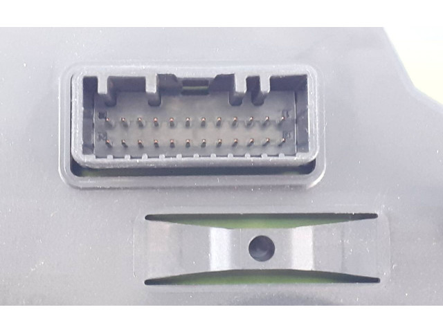 Панель приборов 248101921R Dacia Sandero