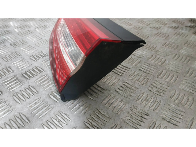 Задний фонарь правый 68102920AC    Jeep Cherokee   2013-2020 года