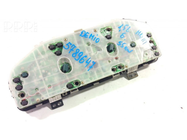 Přístrojová deska Mazda Demio 2000 DC7055471, B25F55441