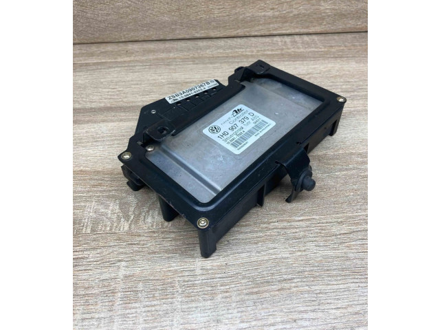 Блок управления АБС 1H0907379D Volkswagen Golf III