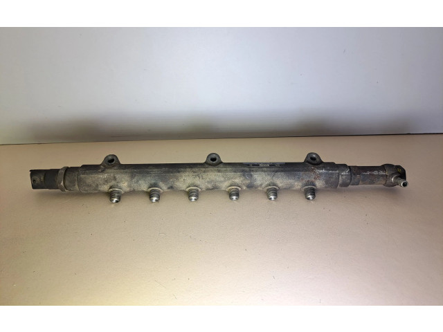 Магистральная трубка топлива 30622085, 0445215015 Volvo XC90