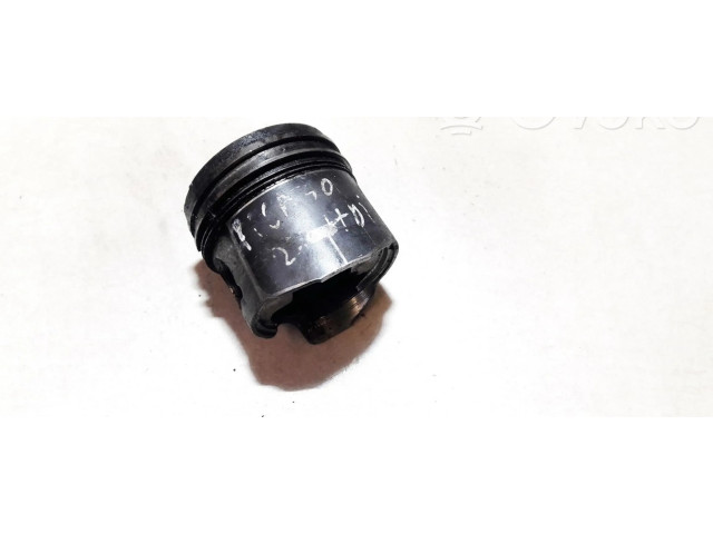 Píst Citroen Xsara Picasso pro naftový motor 2.0