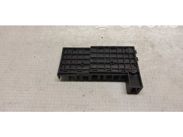 Pojistková skříňka 7H0937550A, 586440 Volkswagen Transporter - Caravelle T5 2008